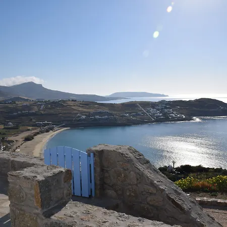 Andromeda Mykonos & 아파트호텔 칼로 리바디